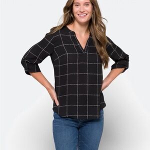 Stylish Black Checkered Women's Blouse